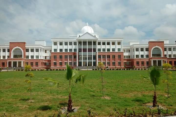 https://cache.careers360.mobi/media/colleges/social-media/media-gallery/17164/2018/12/27/Campus View of Government Engineering College Mainpuri_Campus-View.jpg